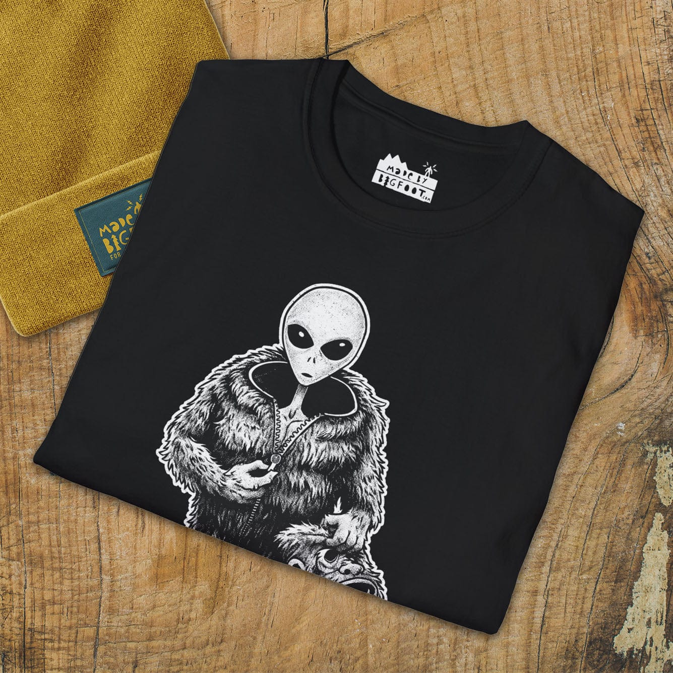 Beam Me Up. I'm A Hairy! "Sasqualien"